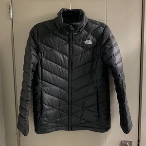 North face puffer great condition